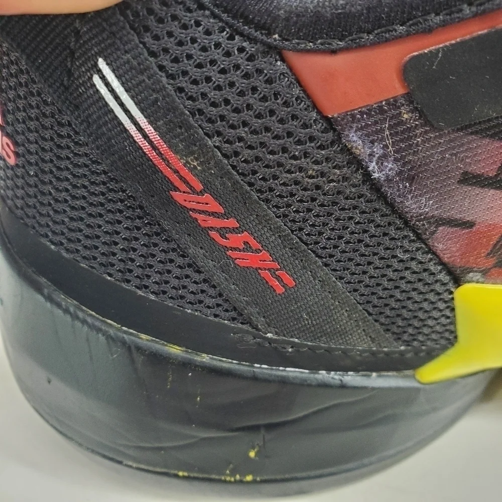 adidas men issue